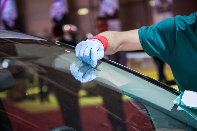 Do You Need to Replace a Damaged Windshield?